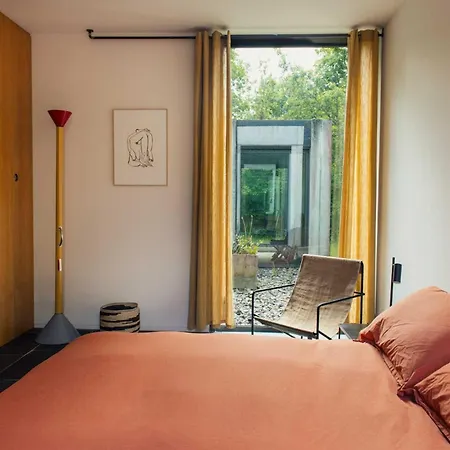 La Maison H By Boutique A Modernist Nyaraló Labastide-Marnhac