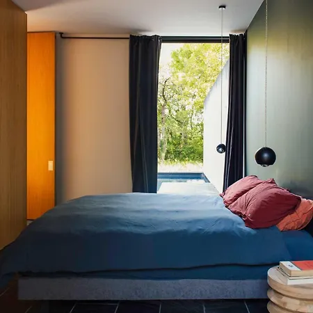 La Maison H By Boutique A Modernist Nyaraló *