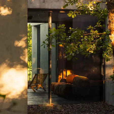 La Maison H By Boutique A Modernist Labastide-Marnhac